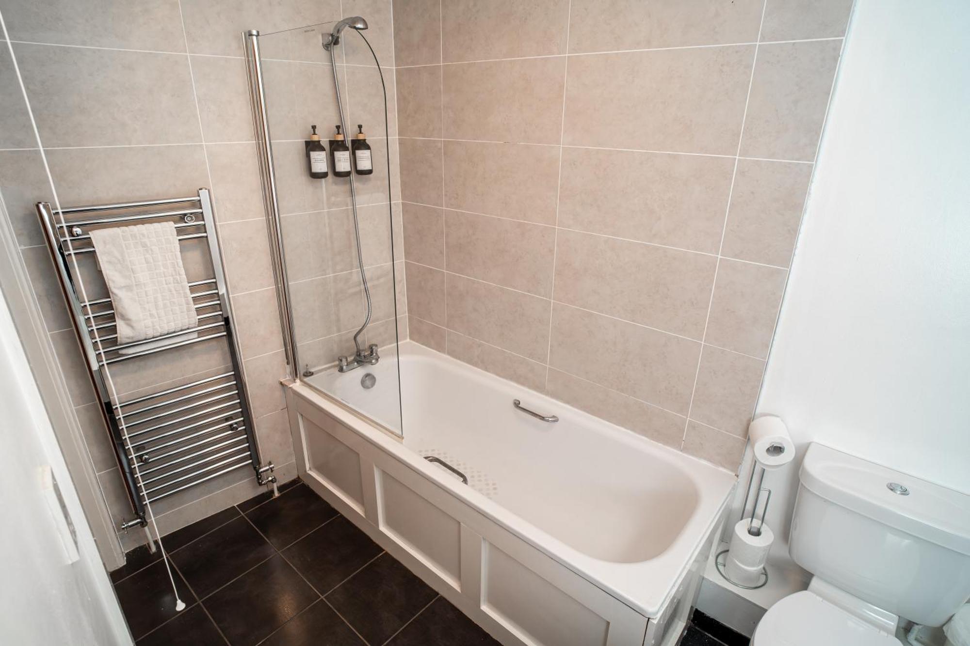 3 Bedroom Central Apartment In Belfast City Centre Exteriér fotografie